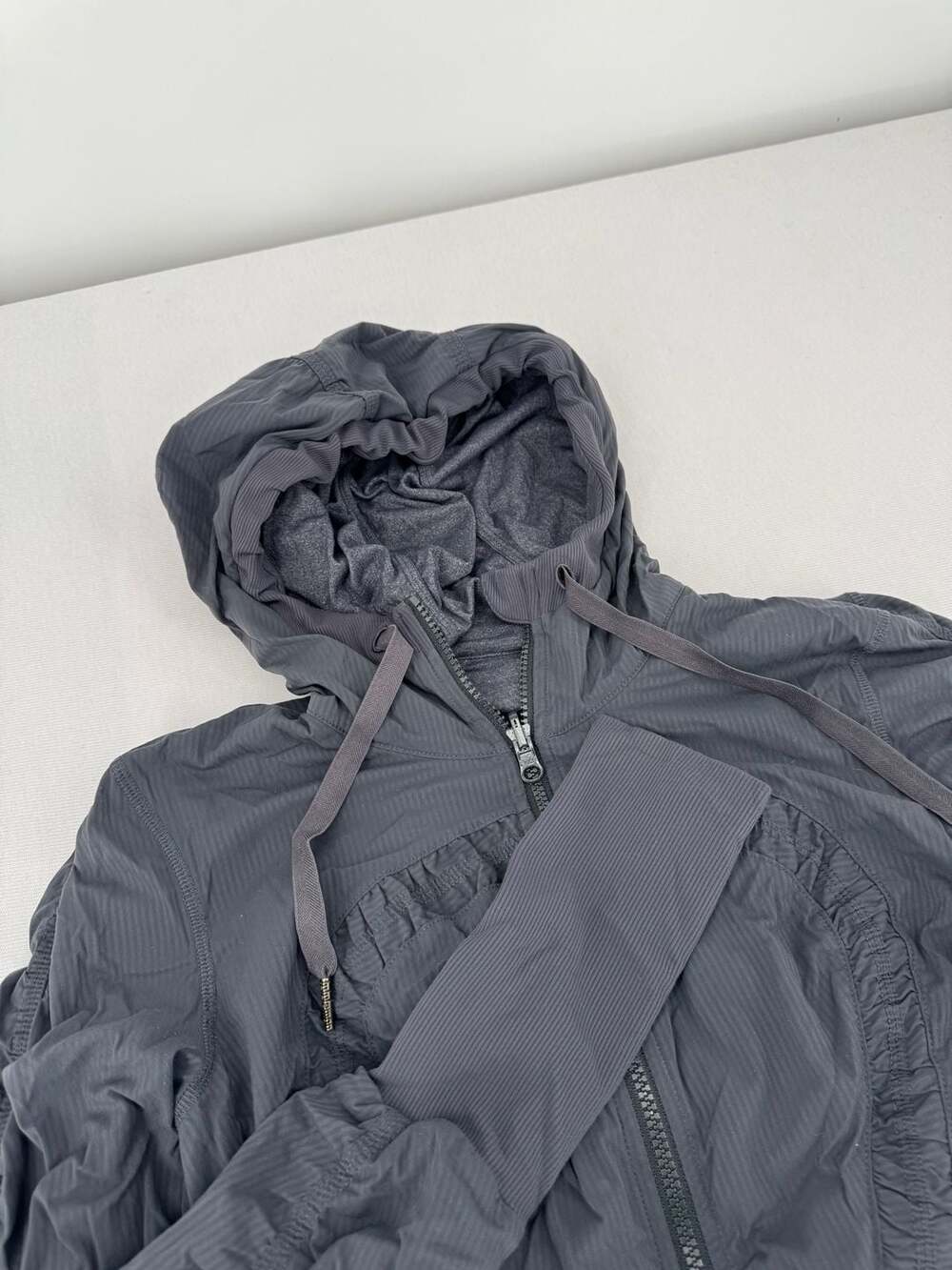 Lululemon Dance Studio Jacket Size 6 Gray Reversible Hoodie